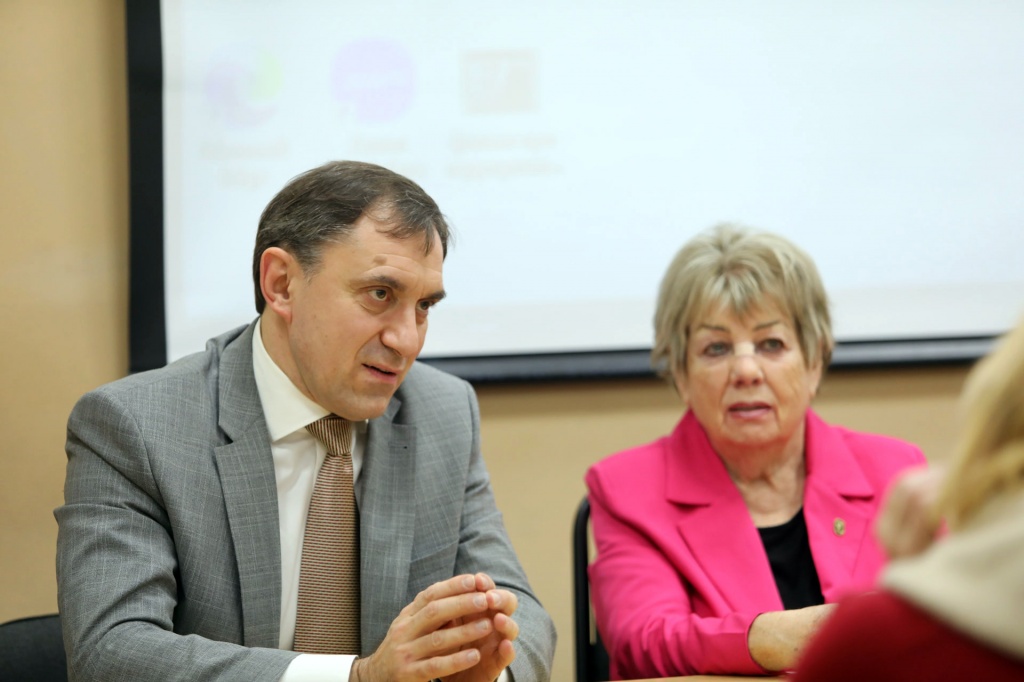 Шварц и Носова.JPG